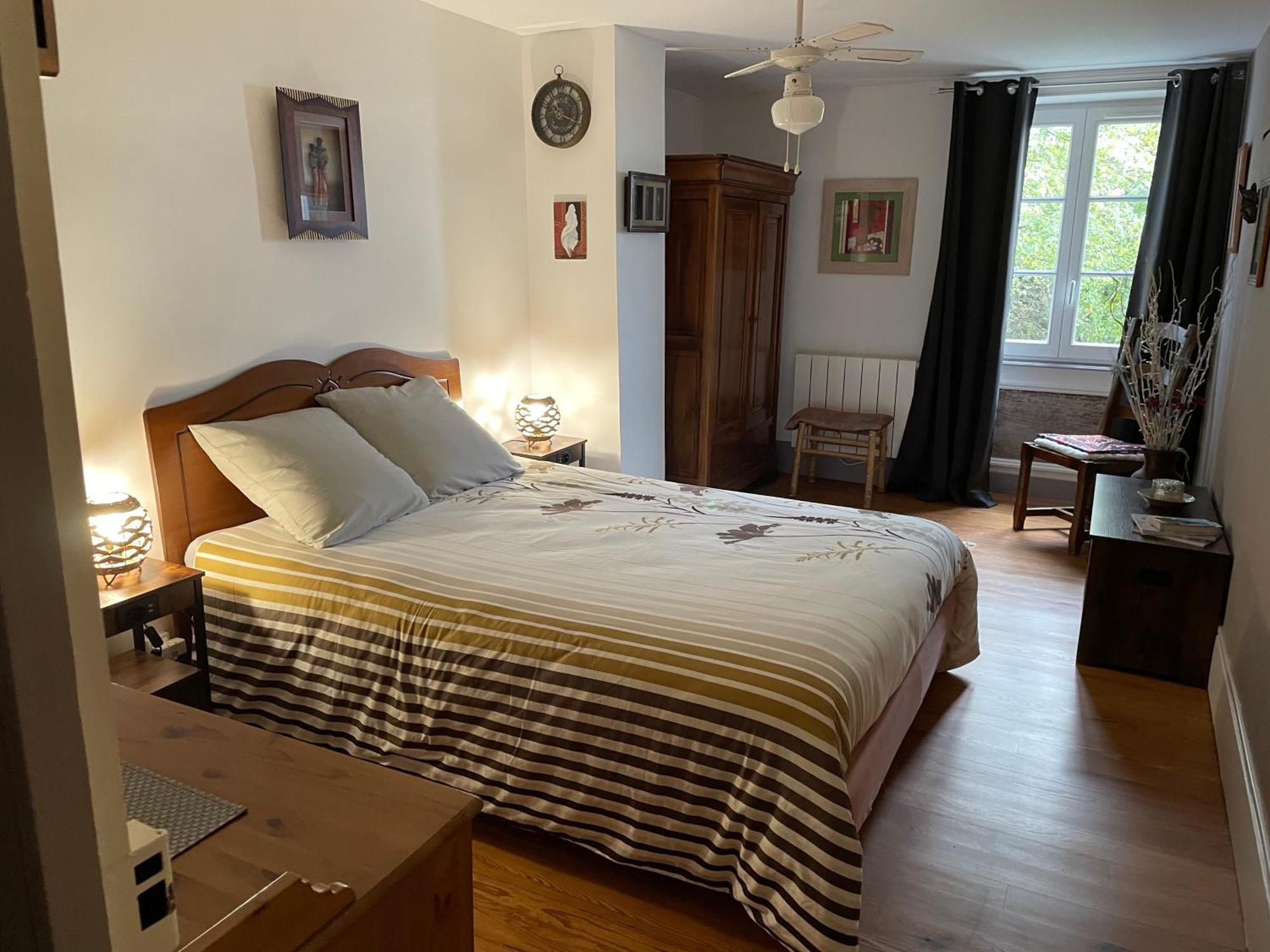 Bed and Breakfast Les Agapanthes Во-эн-Божоле Экстерьер фото